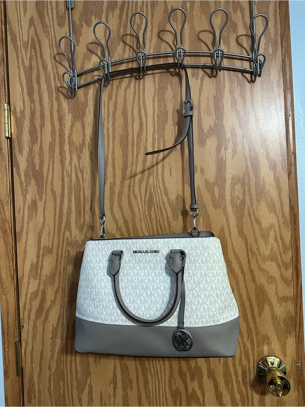 Michael Kors Lg Savannah Satchel Bright White/ Pearl Gray